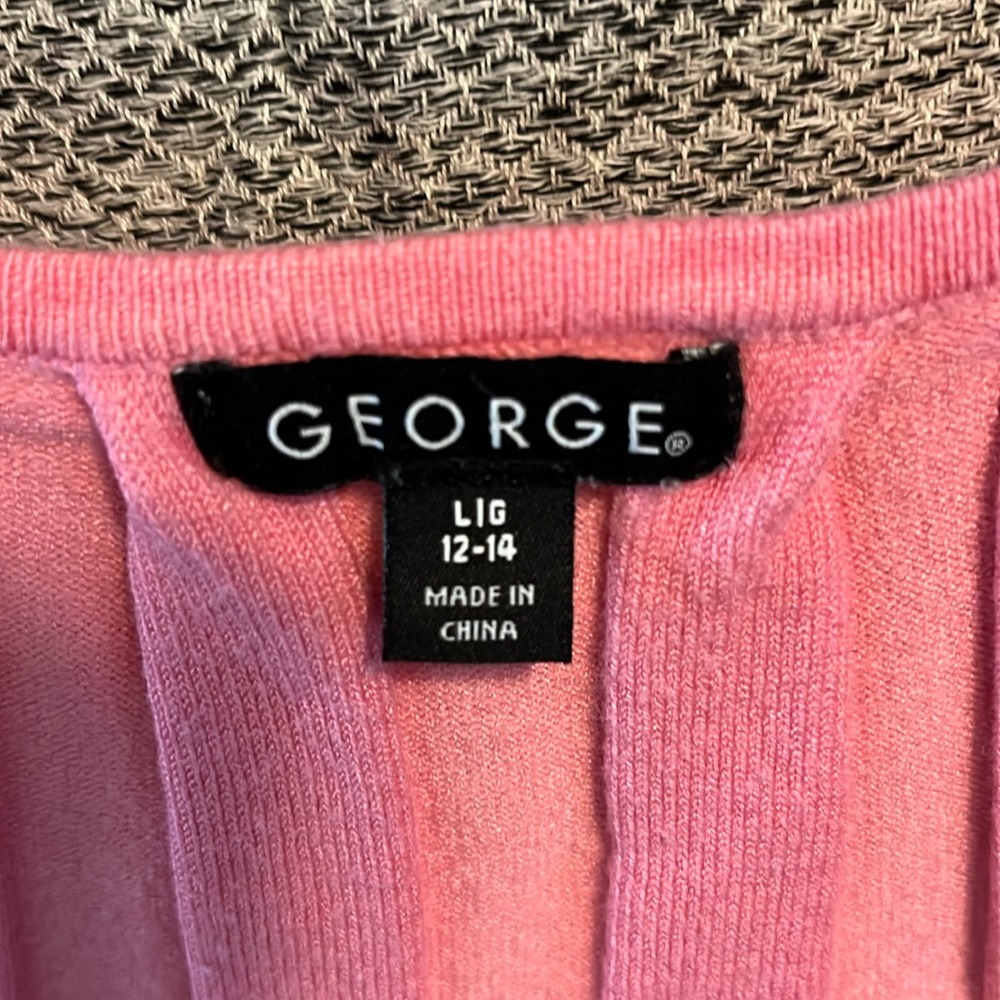 Pink textured short sleeve sweater